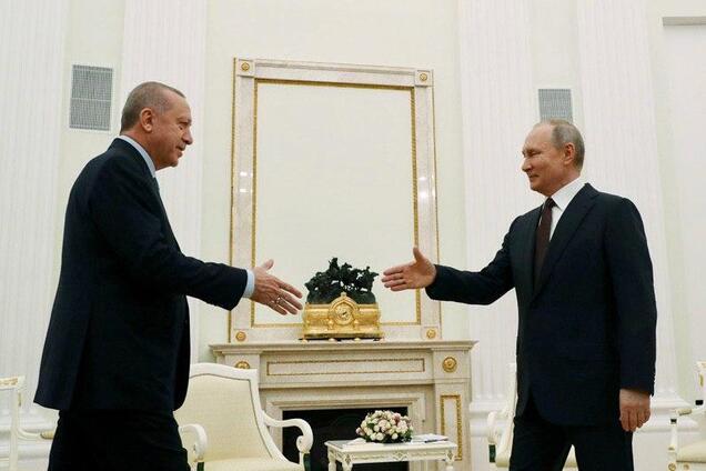 Путин едко потроллил Эрдогана и был 'разоблачен' в сети