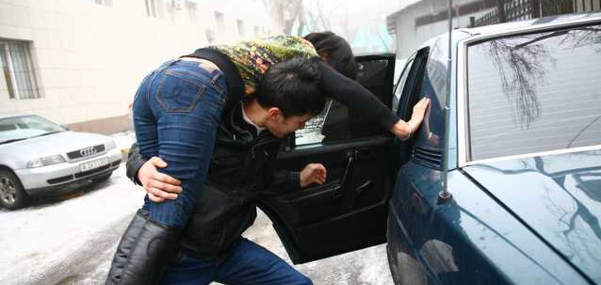 В Одессе задержали копов, похитивших женщину