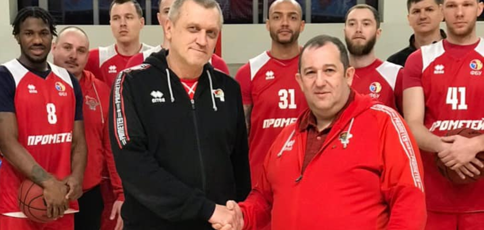 Владимир Дубинский представил нового тренера баскетбольной команды СК 'Прометей'