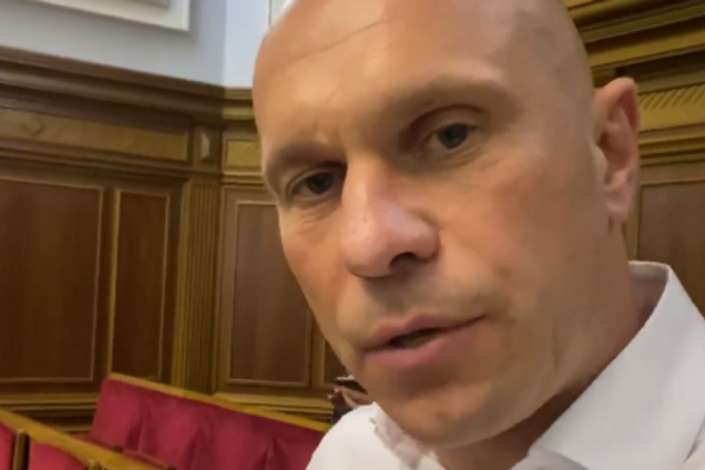 Кива устроил 'мокрую' выходку в Раде и унизил Рябошапку