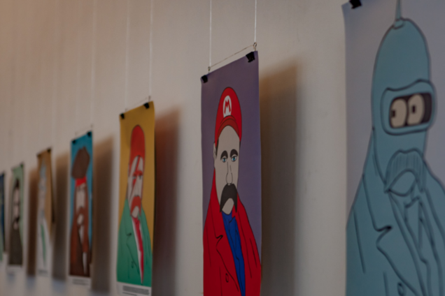 В образе Терминатора, Гари Поттера и Марио: в Днепре открылась выставка посвященная Тарасу Шевченко