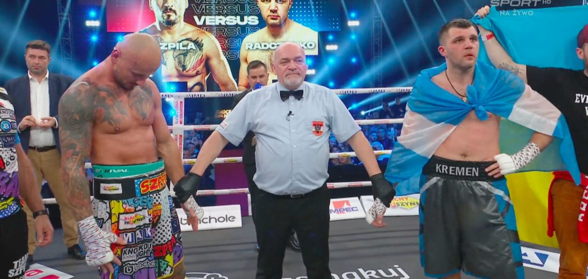 Украинского боксера Сергея Радченко скандально лишили победы