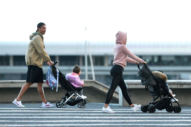 Кріштіану Роналду і Джорджина Родрігес порушили карантин