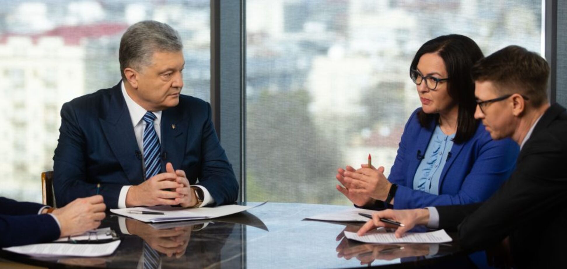 Порошенко жестко раскритиковал правительственные изменения в бюджет