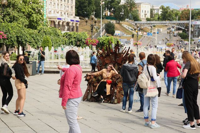 Чи повернуть українцям гроші за скасовану відпустку: з'явилося пояснення