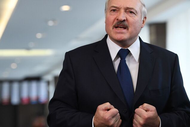 Лукашенко назвав три удари по економіці Білорусі