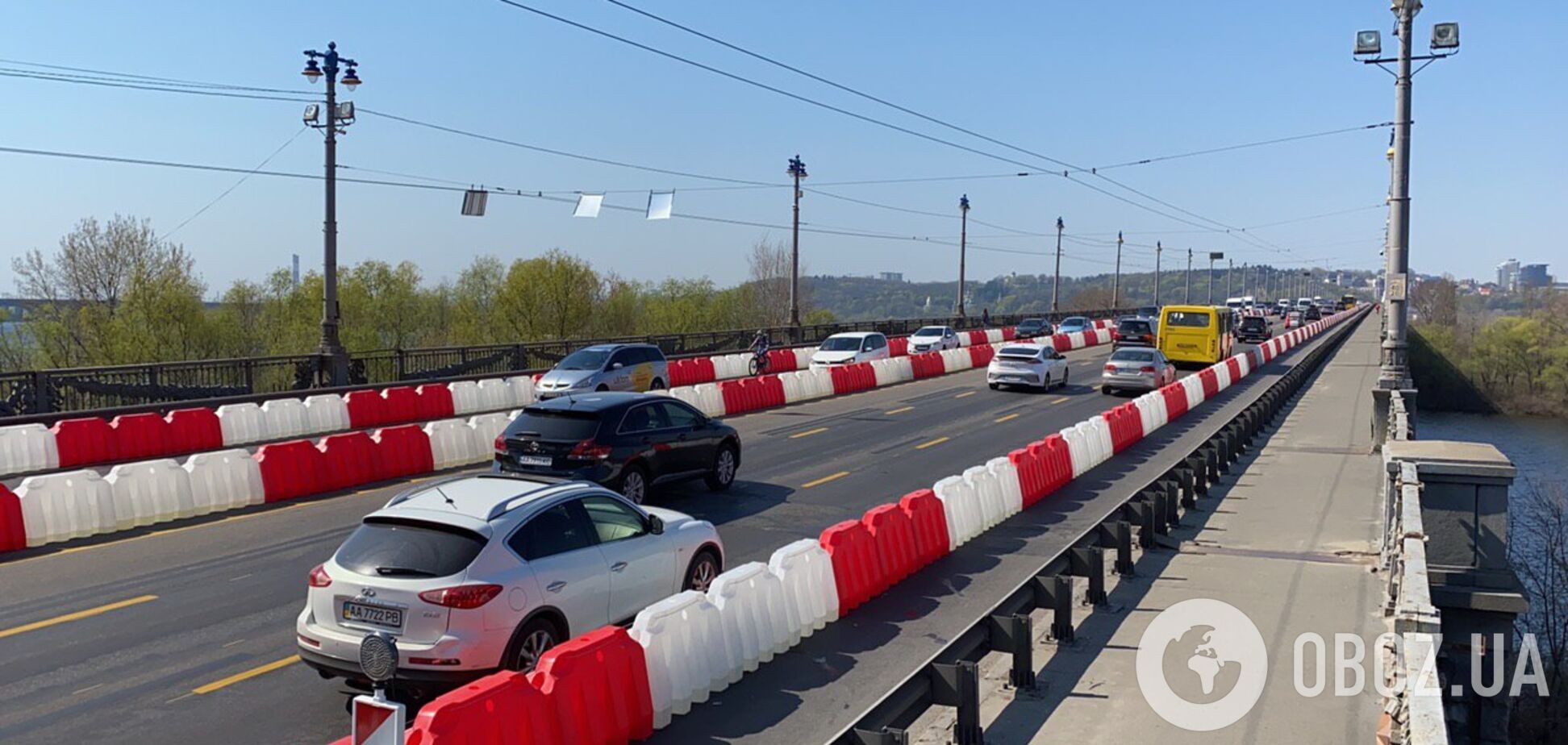 В Киеве изменили схему движения на мосту Патона