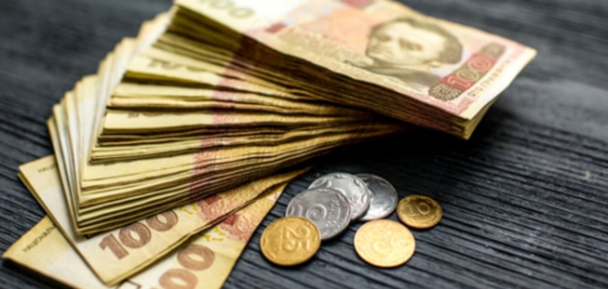 Хитромудре і лицемірне “затягування пасків” високопосадовців у бюджеті Зе-команди