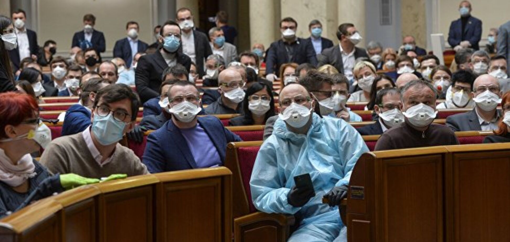 Подвохи 'антиколомойского' закона: о чем молчат депутаты