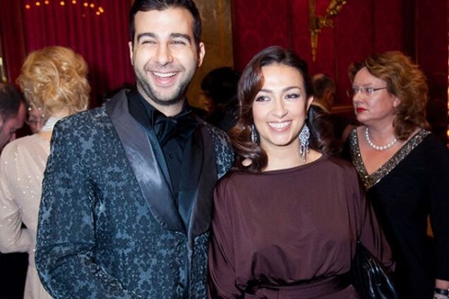 Женился на однокласснице: как выглядят супруга и дети 42-летнего Ивана Урганта