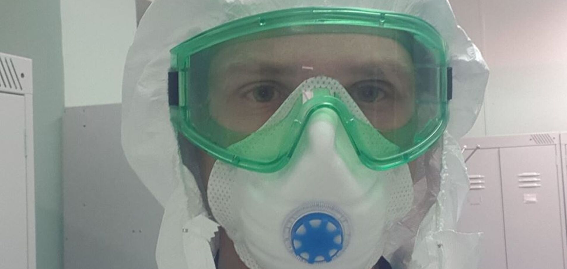 Лікар Андрій Атрощенко