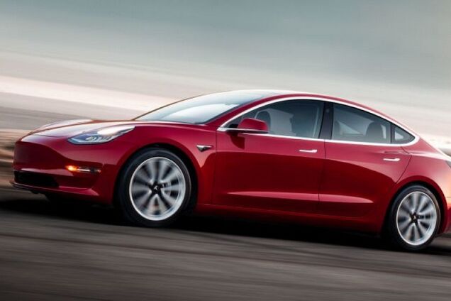 Китайские Tesla покупают со скоростью 10 авто за 1 минуту