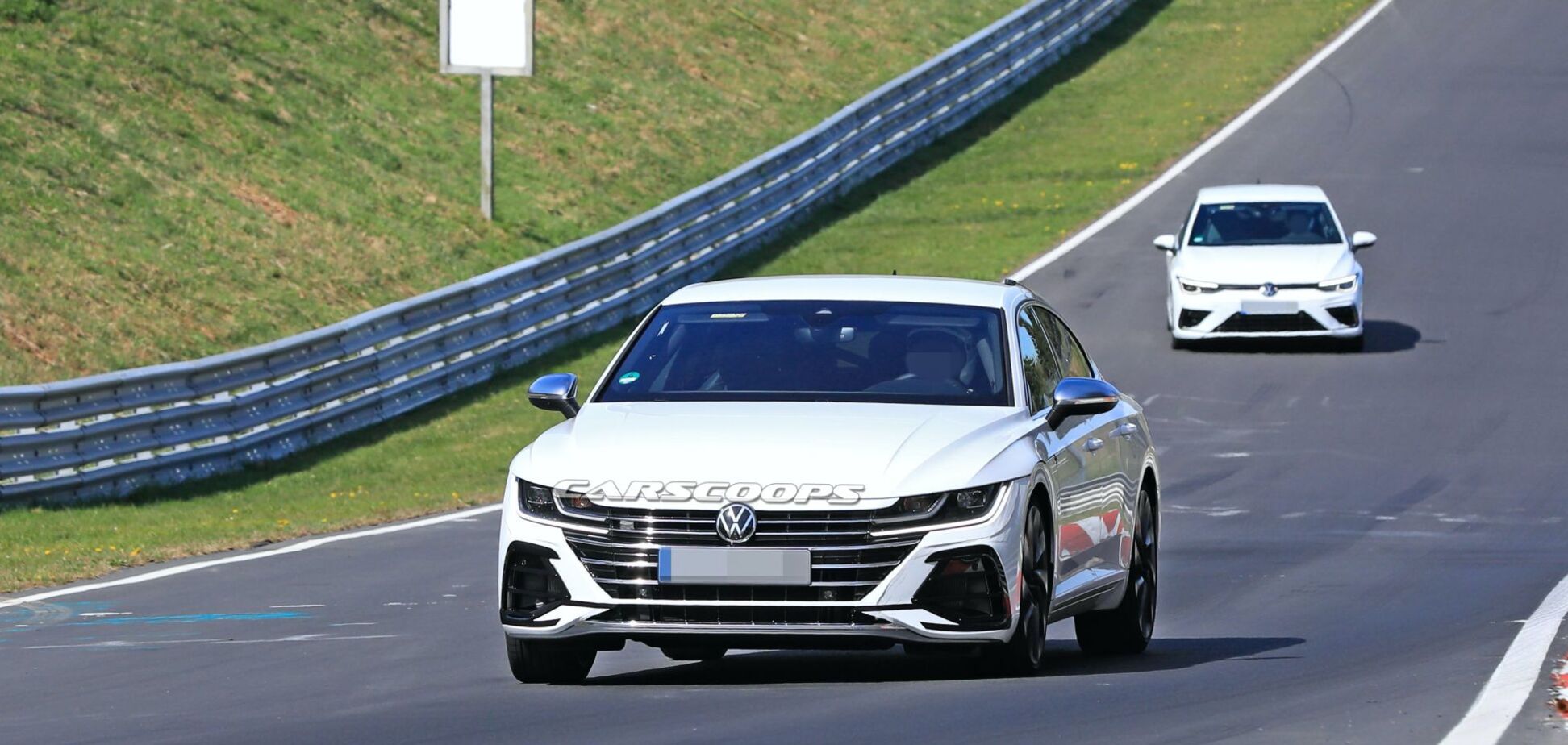 Volkswagen готовит флагманскую модель с характером