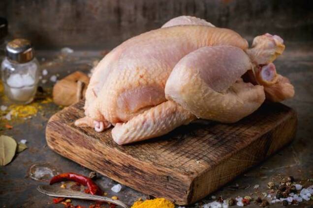 Как правильно разделать курицу: лайфхак от известных поваров