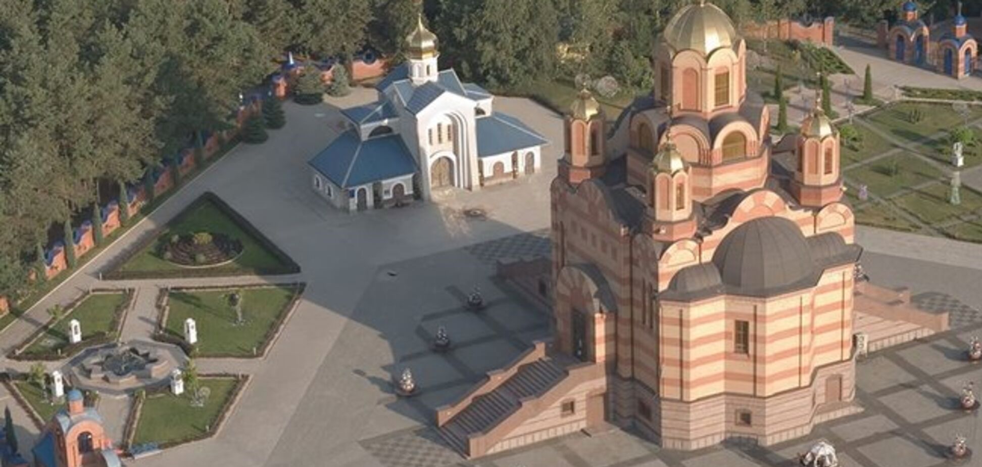 Настоятель храму в Дніпрі збирав пожертвування і купив собі ділянку