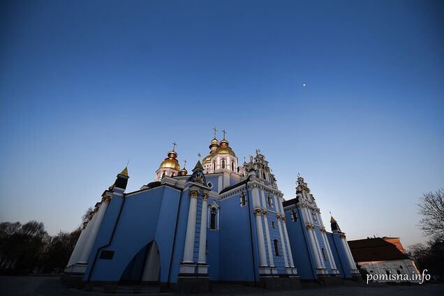 Свято-Михайлівський Золотоверхий чоловічий монастир в Києві