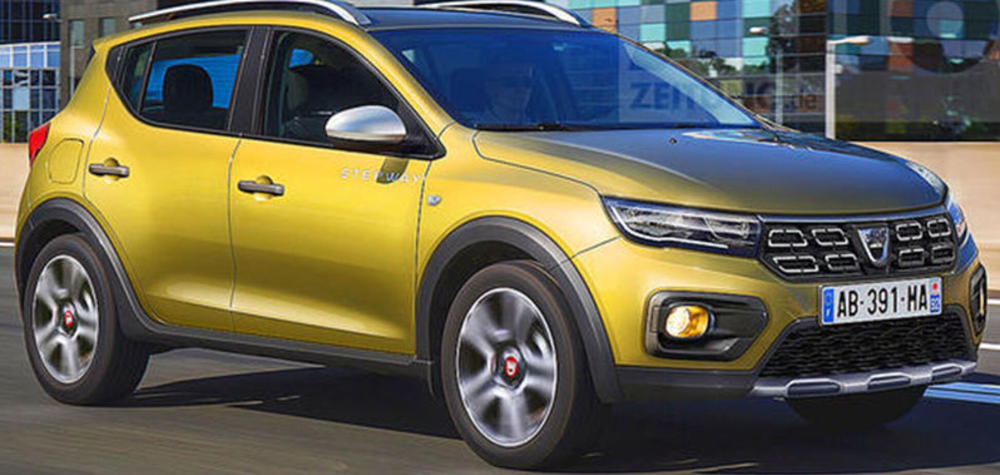 Маленький Duster: Renault Sandero показали в виде кроссовера