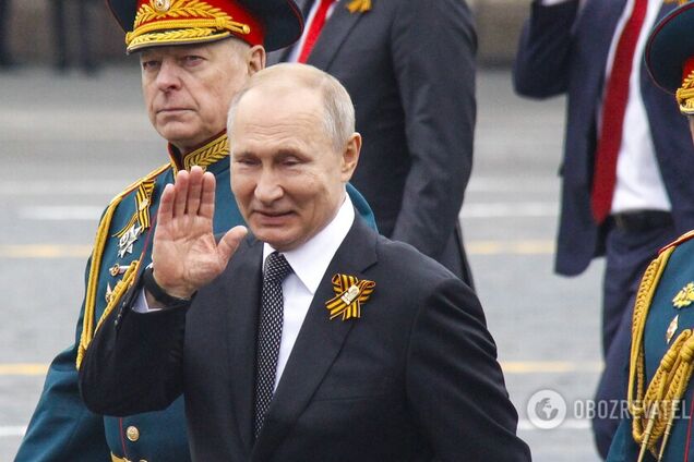 Путін скасував парад до 9 травня: історик вказав на болючі наслідки для Росії