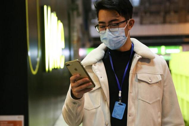 Комаровский разнес популярное средство защиты от COVID-19: 'Это шарлатанство!'