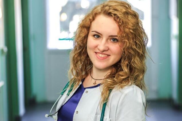 'Оставайтесь людьми!' Переболевшая коронавирусом украинская медсестра сделала обращение