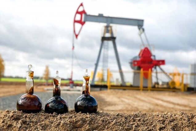 Вже нікуди складати: Bloomberg розповів про надзвичайну ситуацію з нафтою