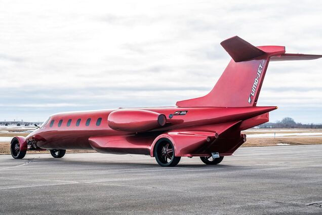 Удивительный автомобиль-самолет продают за 5 миллионов
