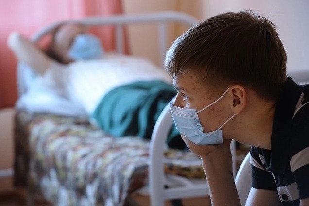 Лечение больного коронавирусом в Украине стоит 10 тыс. грн в день – Минздрав