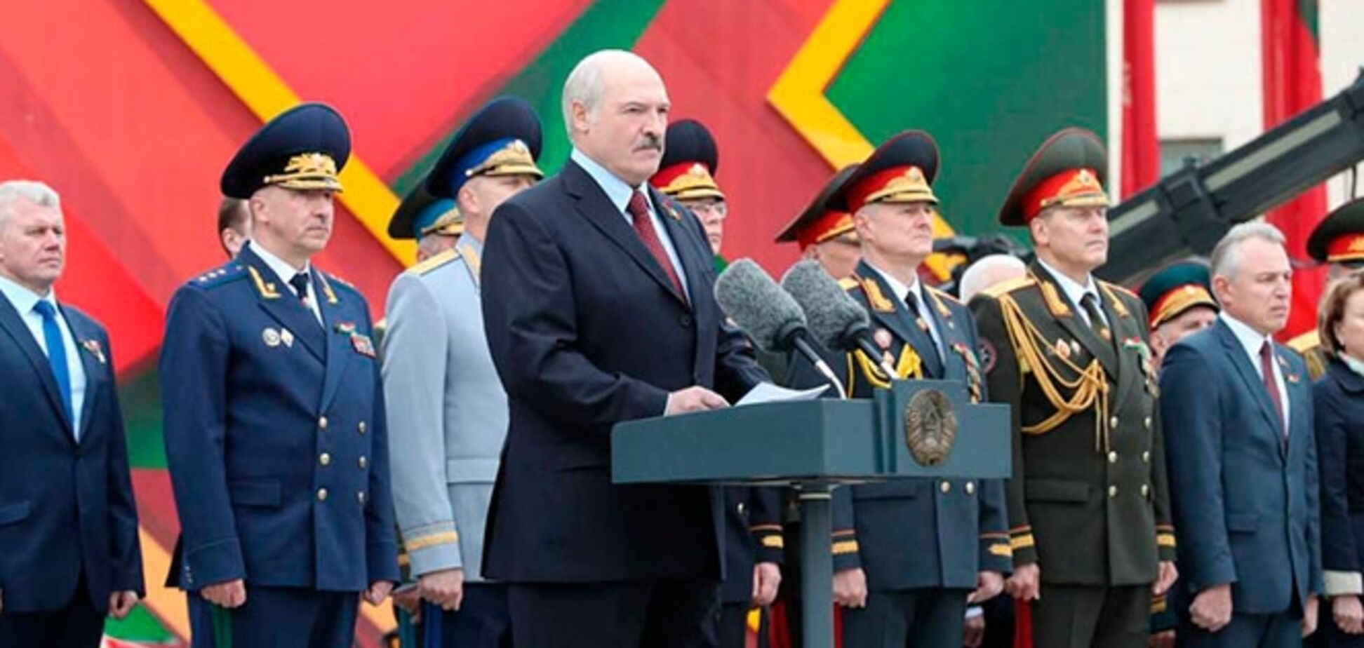 Президент Олександр Лукашенко на військовому параді