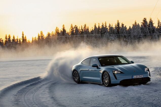 Електричний Porsche Taycan стане доступнішим