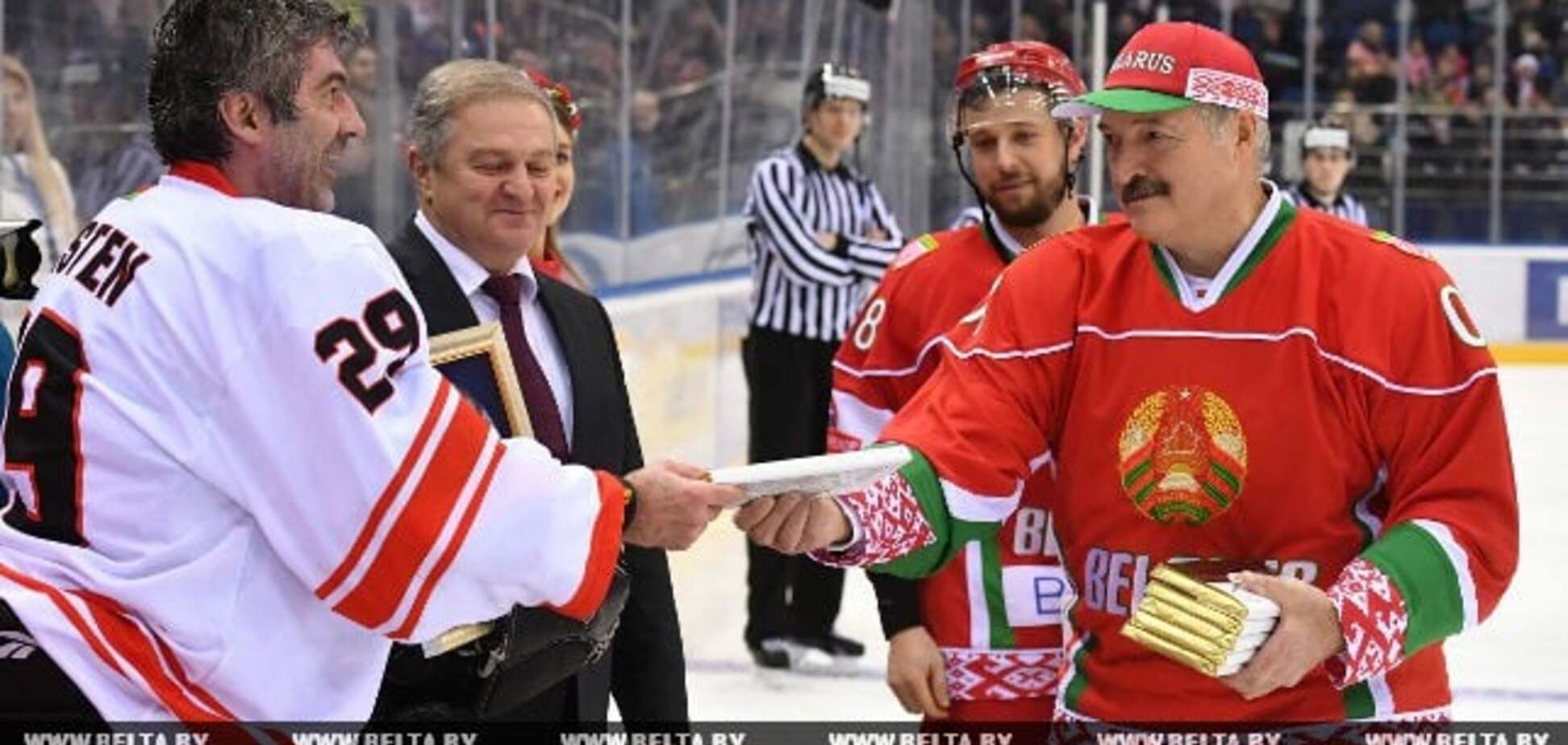 У хоккеиста команды Лукашенко обнаружен коронавирус