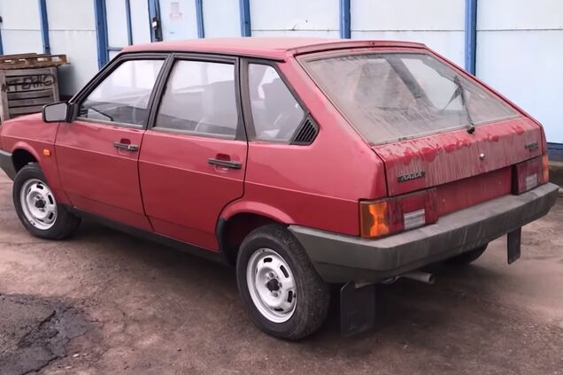 Спустя 30 лет ВАЗ-2109 сохранил заводскую упаковку