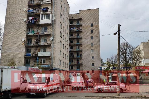 Появились новые подробности о вспышке COVID-19 в общежитии Вишневого. Фото