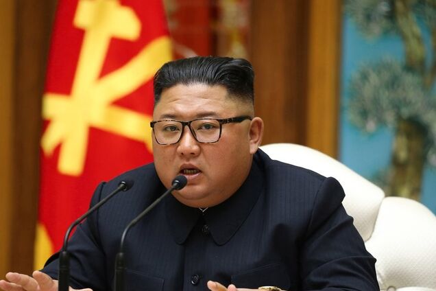 Ким Чен Ын впервые появился на публике после слухов о смерти – СМИ