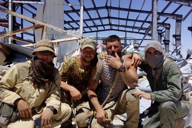 Взорвали пах, раздробили ноги и обезглавили: в сети появились ужасающие кадры пыток армии Путина в Сирии. Видео 18+