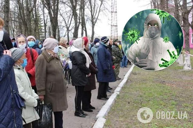 Карантин? Не чули! Натовп пенсіонерів у розпал COVID-19 прийшов на похорон у Шостці