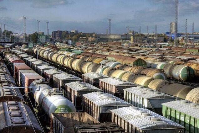 Повышение тарифов 'Укрзализныци' на грузовые перевозки – непродуманный шаг – экс-министр