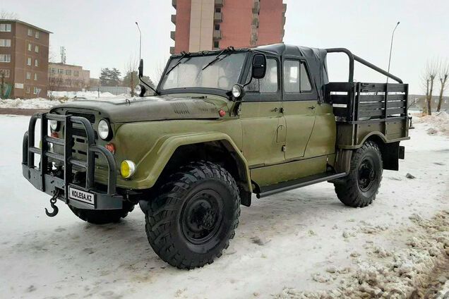 ГАЗ-66 із кузовом від УАЗ-469 продають за ціною нового Toyota RAV4