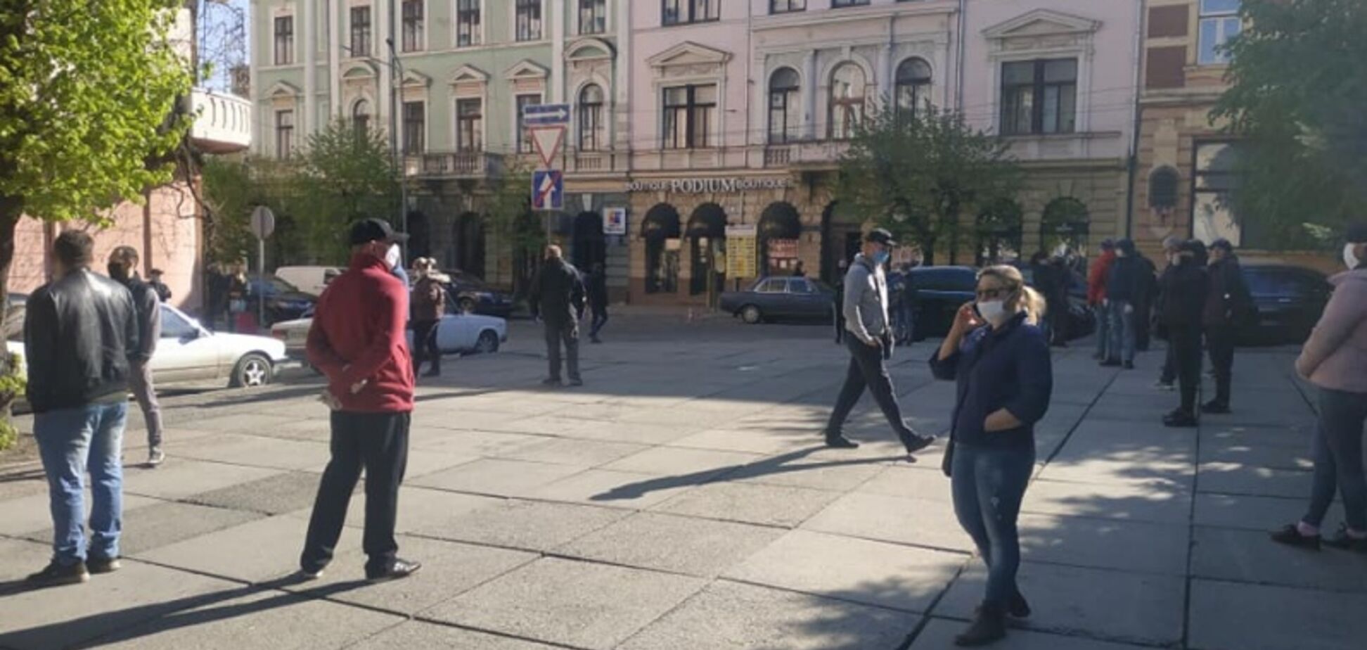 Бунти бізнесу проти карантину тривають: тепер протести у Чернівцях