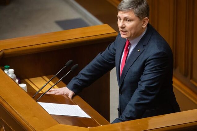 У Порошенка підтримали розслідування корупції в уряді Зеленського