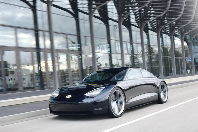 Hyundai готовит сразу два эффектных электромобиля