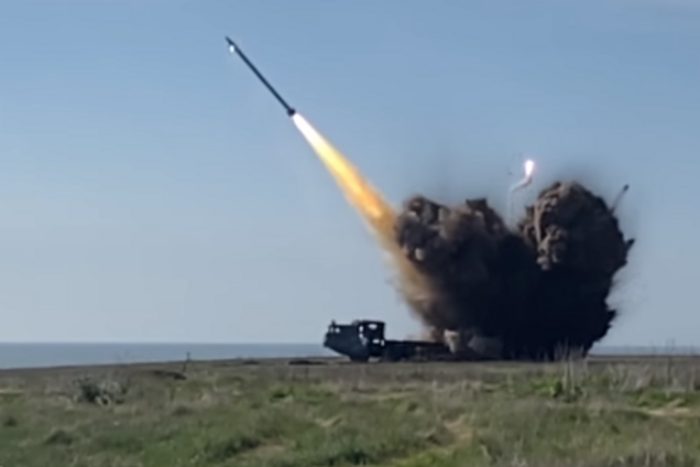 У Росії оцінили міць смертоносної української зброї "Вільха-М": з'явилося яскраве відео з випробувань