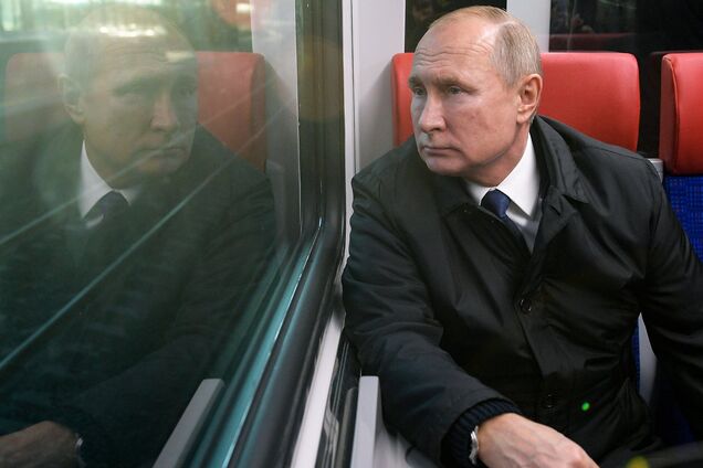 Власть в России сменилась, Путин больше не нужен