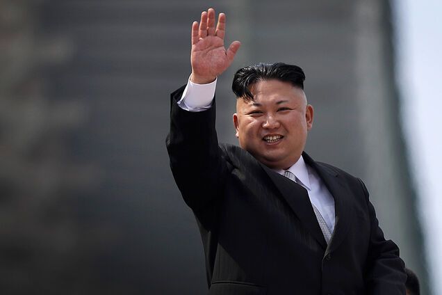 Паника в КНДР: после слухов о смерти Ким Чен Ына люди "штурмовали" магазины