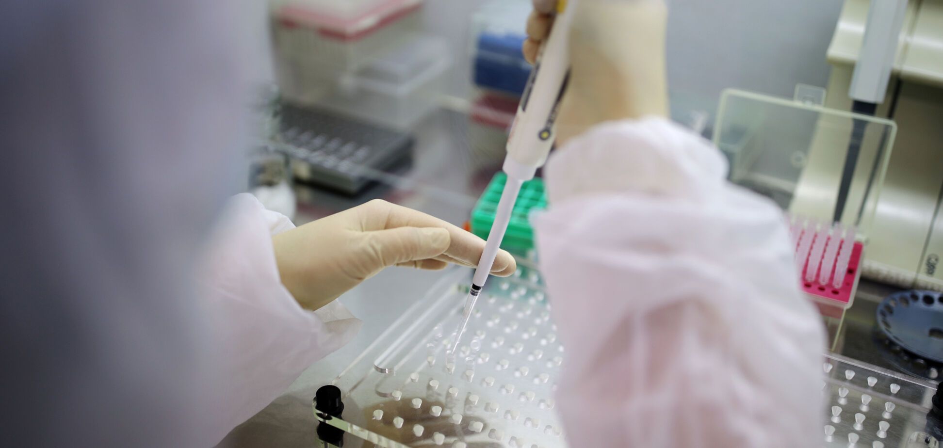 Можно ли заразиться коронавирусом при тестировании: в Минздраве дали ответ