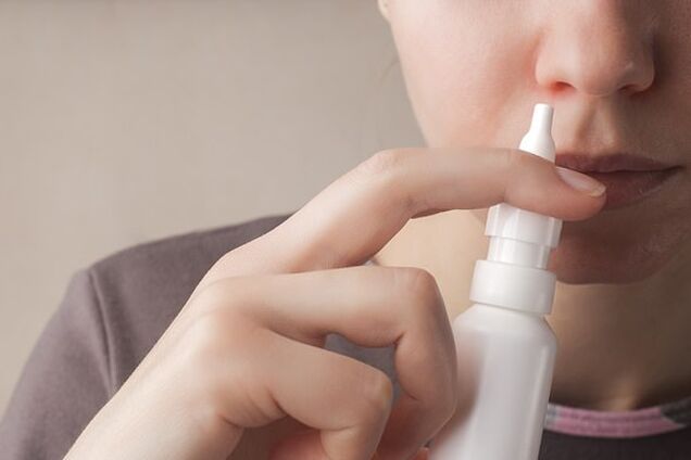 Ученые исследуют эффективность спрея для носа в борьбе с COVID-19