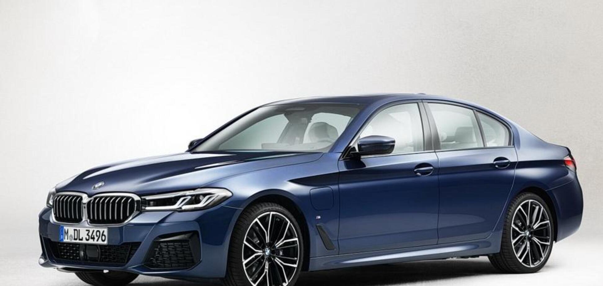 Під сімку: нова BMW 5-Series показалася на офіційних фото