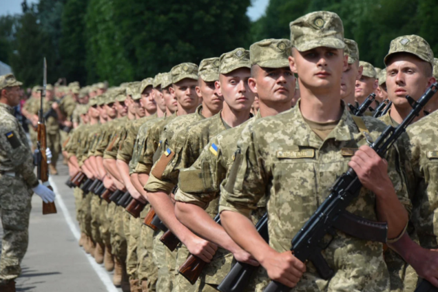 В Україні можуть ще раз перенести призов до армії: в ЗСУ уточнили терміни