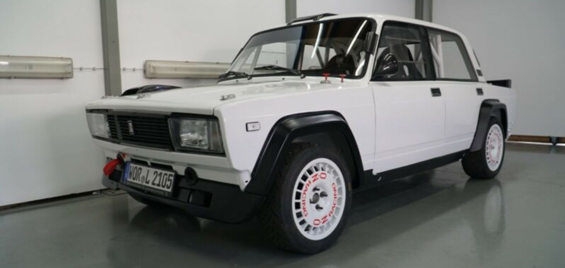 ВАЗ-2105 за 40 000 евро: как он выглядит и едет
