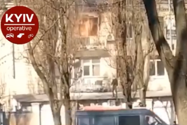 В Киеве вспыхнул масштабный пожар в офисе