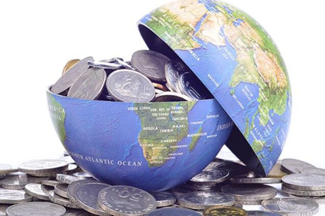 Мировая экономика рухнет, если Запад не зальют все деньгами – Иноземцев